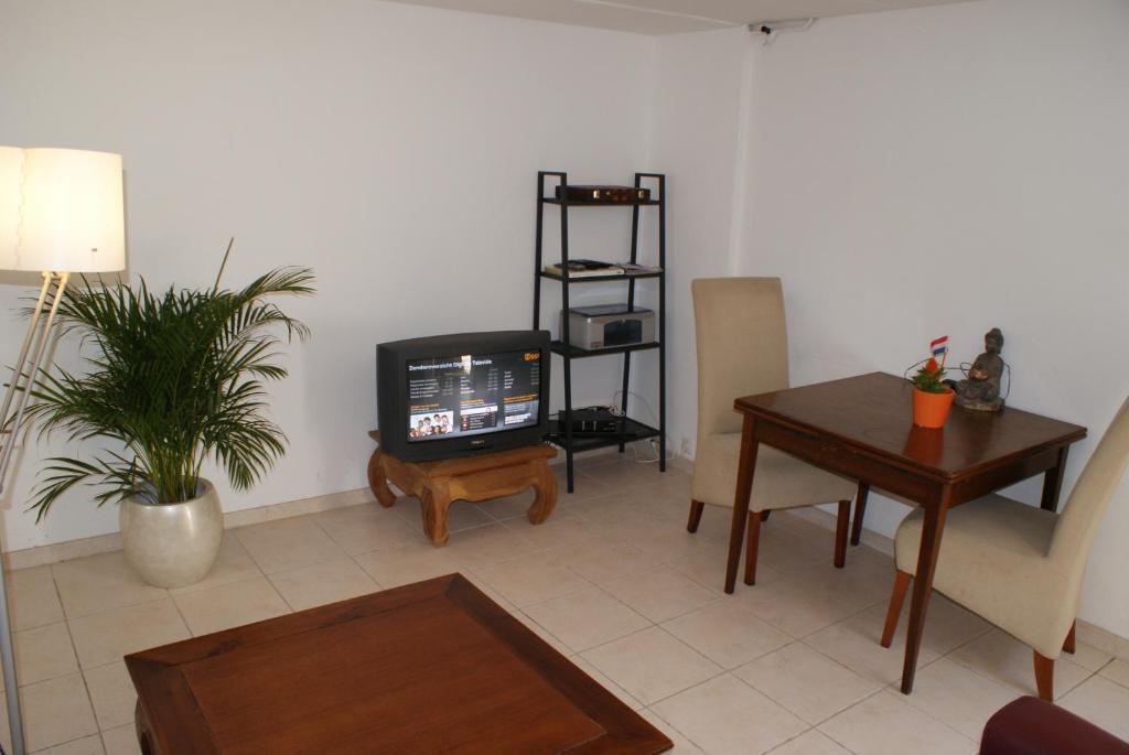 Continentaiz Appartement Zandvoort Room photo